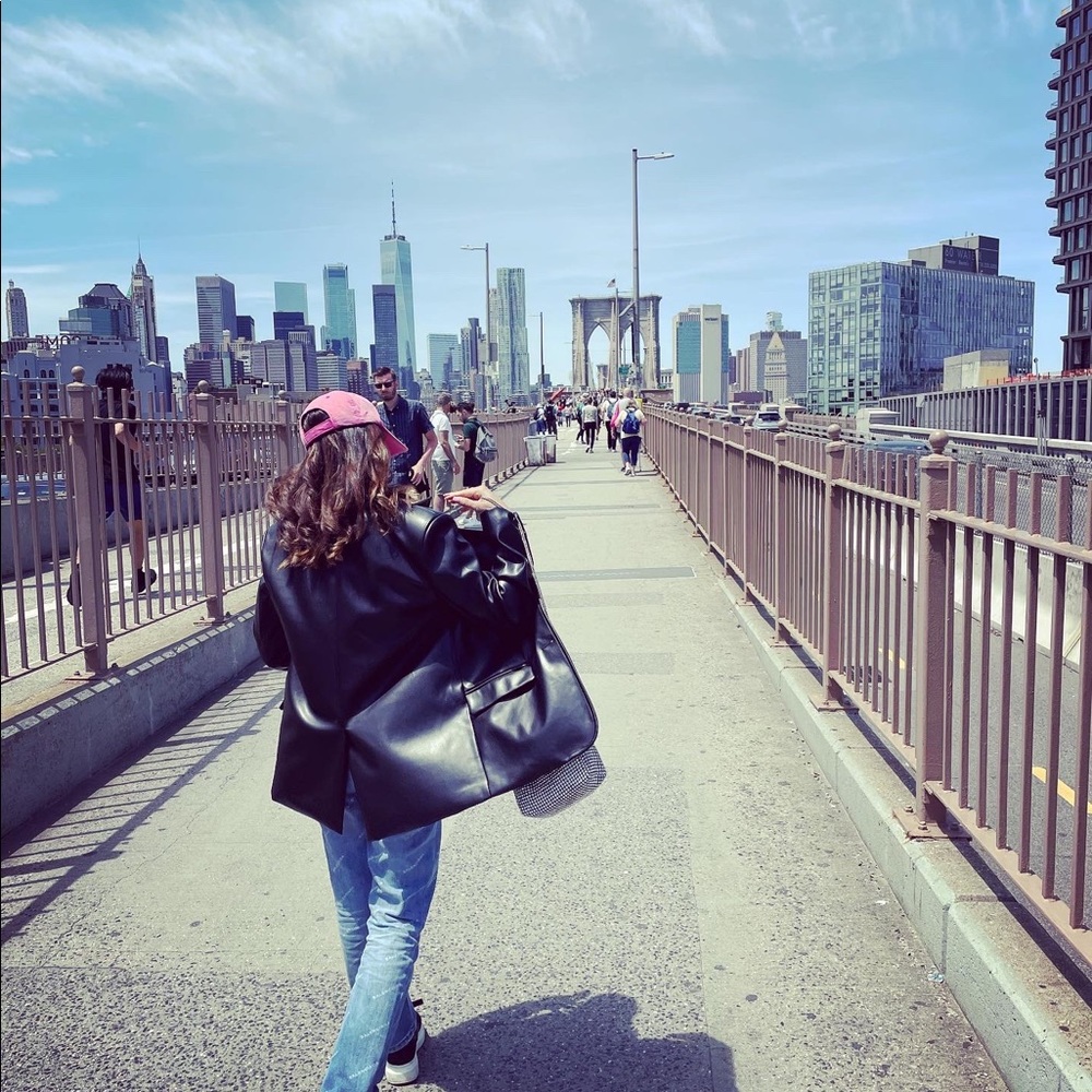 Meet your Posher, Jasmine